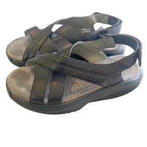 MBT Black Leather Strappy Sandals Comfort Soles Size 8